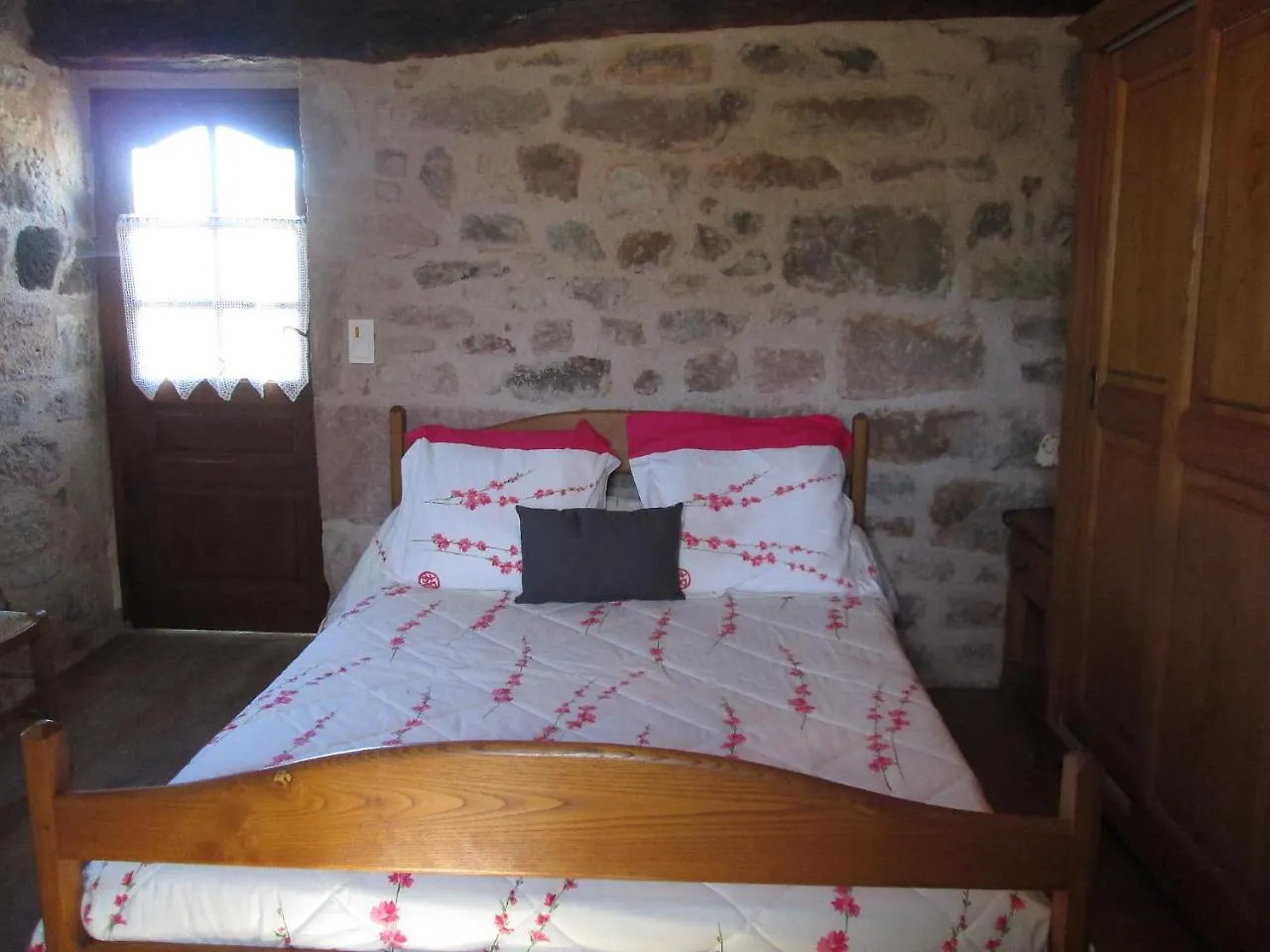 Holiday Home Le Pigeonnier By Interhome France